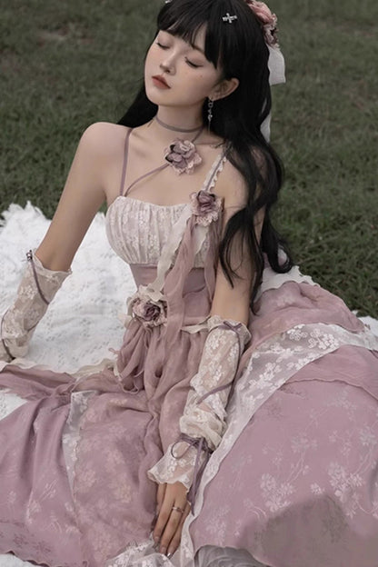 Thoughtfully Designed Dress in a Timeless Style