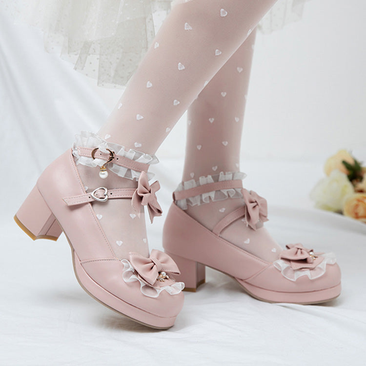 Vintage Style Shoes with a Modern Fit