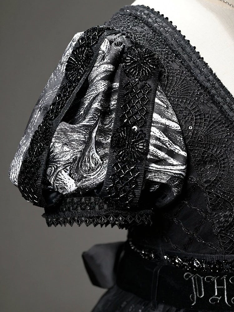 [pre-order Deadline: June 8] Phantom Knight Dark Gothic Square Neck Layered Dress (with Choker & Waist Belt)