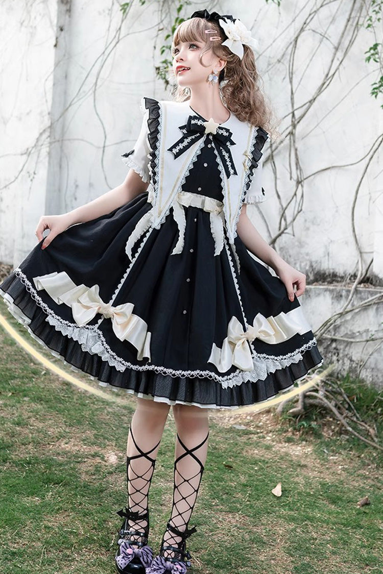 Sophisticated Dress with a Clean Classic Look
