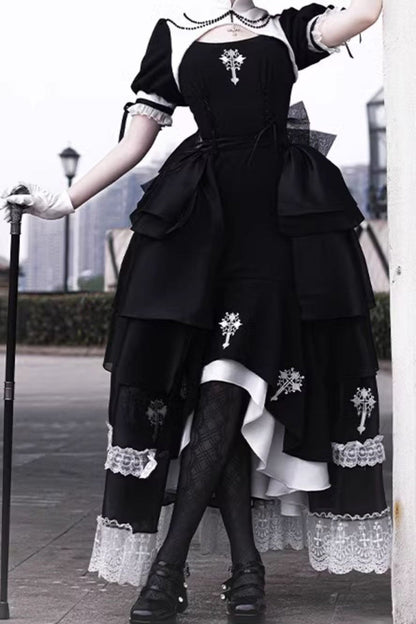 Beautifully Crafted Dress in a Classic Style