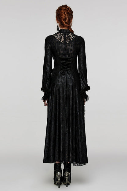 Finely Styled Dress with a Classic Vintage Look