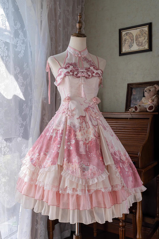 Beautifully Crafted Dress in a Classic Style