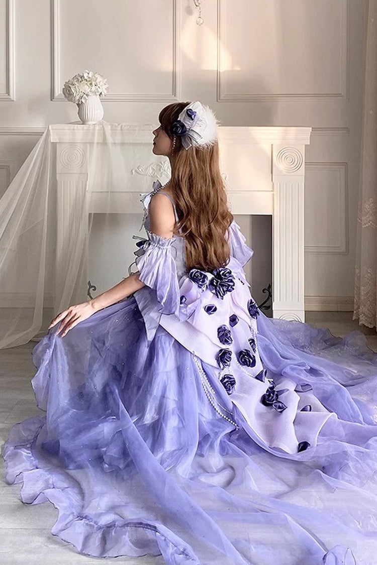 Finely Styled Dress with a Classic Vintage Look