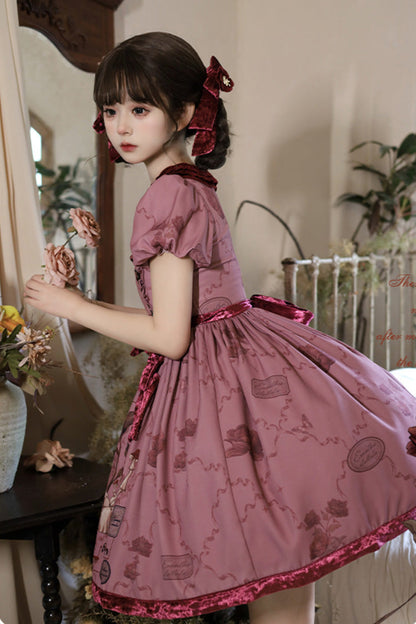 Vintage Style Dress with a Modern Fit