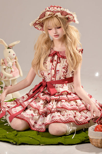 Beautifully Finished Garment in a Timeless Design