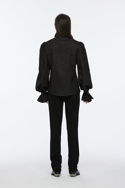 Finely Styled Blouse with a Classic Vintage Look
