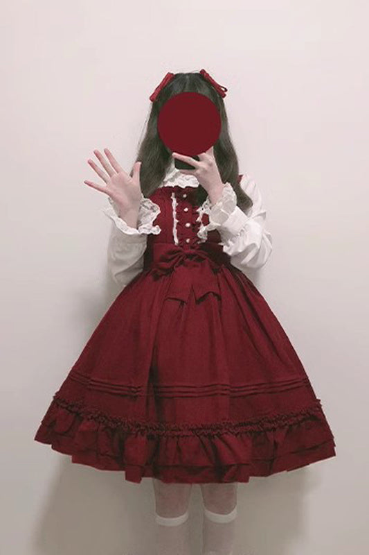 Finely Styled Dress with a Classic Vintage Look