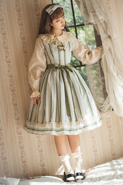 Vintage Style Dress with a Modern Fit