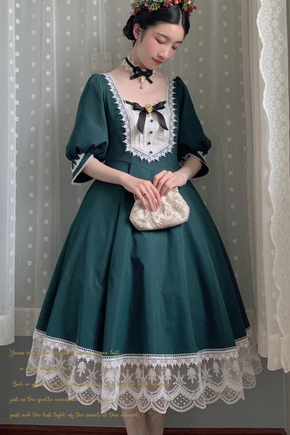 Retro Lace Classic Lolita Dress