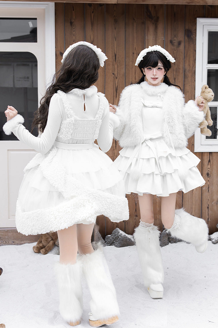 Finely Styled Dress with a Classic Vintage Look