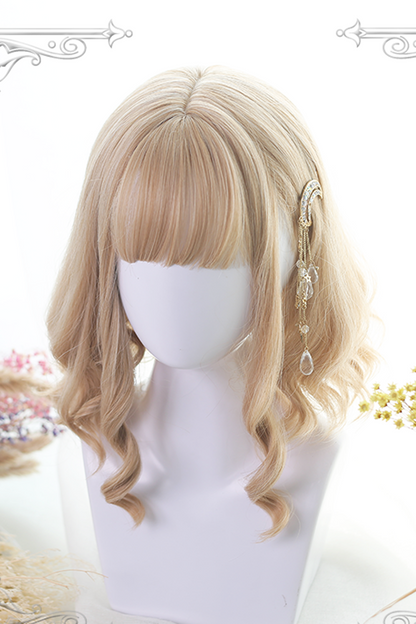Subtly Elegant Garment with a Refined Vintage Look