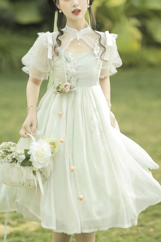 Effortlessly Elegant Dress with a Timeless Design