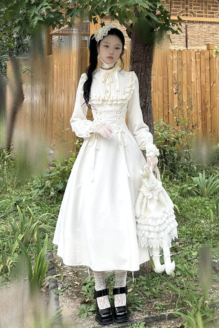 Beautifully Crafted Dress in a Classic Style
