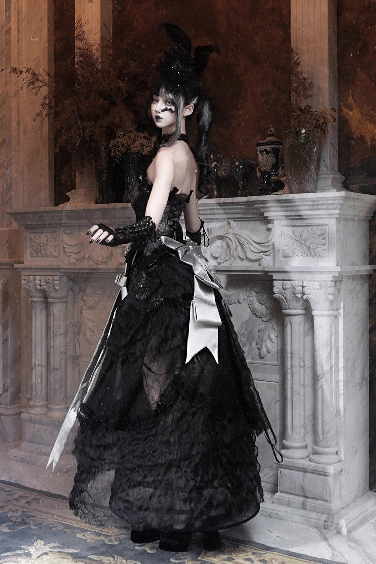 Subtly Elegant Garment with a Refined Vintage Look