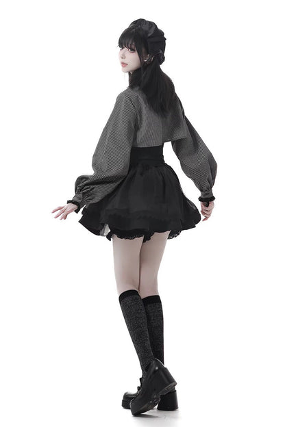 Beautifully Finished Garment in a Timeless Design