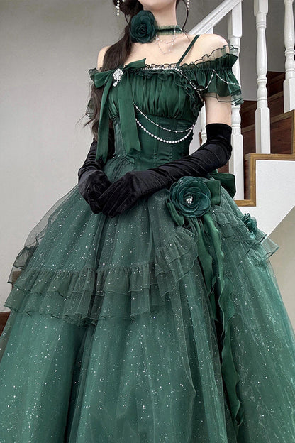 Beautifully Crafted Dress in a Classic Style