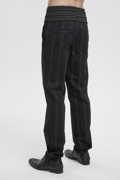 Beautifully Finished Trousers in a Timeless Design