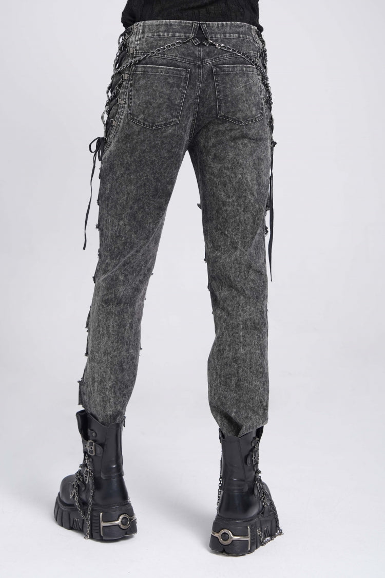 Classic Designed Pants in a Timeless Cut