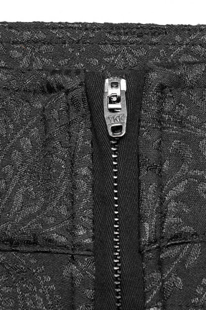 Beautifully Finished Pants in a Timeless Design