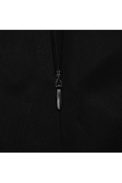 Casually Elegant Bag with a Refined Edge