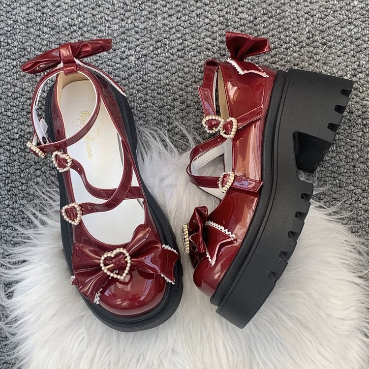 Vintage Style Shoes with a Modern Fit