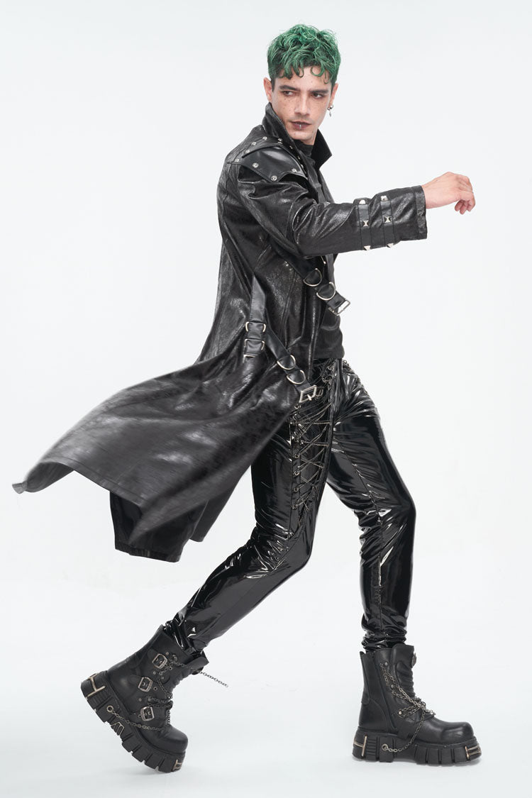 Beautifully Finished Coat in a Timeless Design