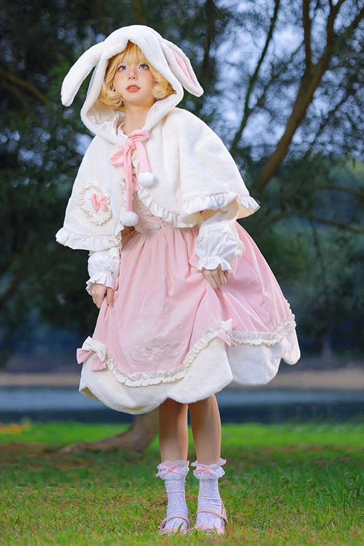 Subtly Elegant Dress with a Refined Vintage Look