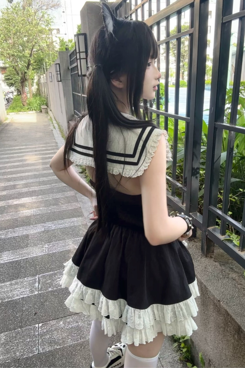 Dark Lace Ribbon Angel Sleeveless Dress