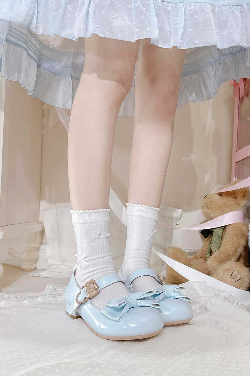 Glossy Color Ribbon Shoes