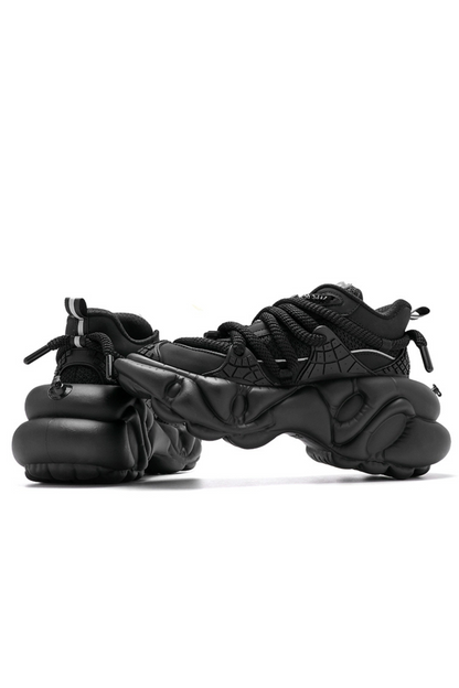 Mode Design Dark Sneakers