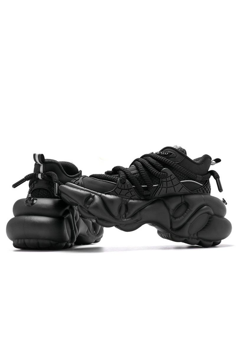 Mode Design Dark Sneakers