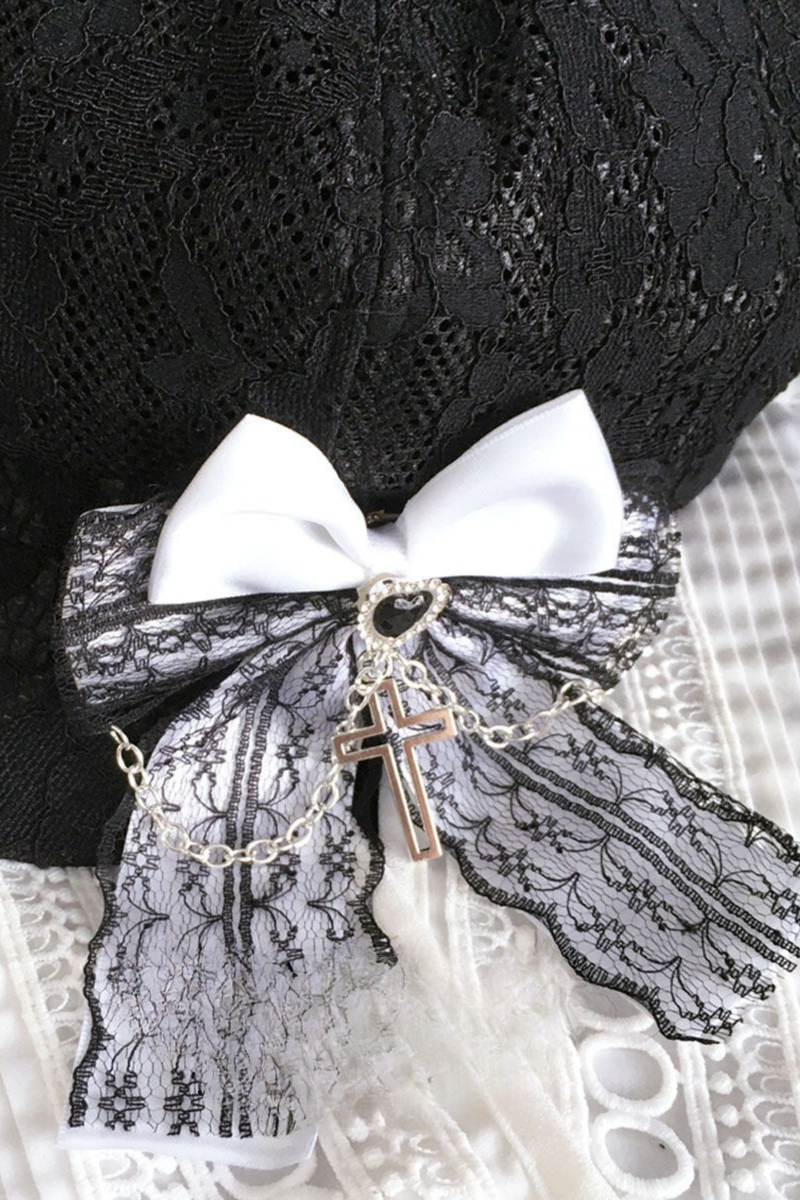 Lace Bow Beret