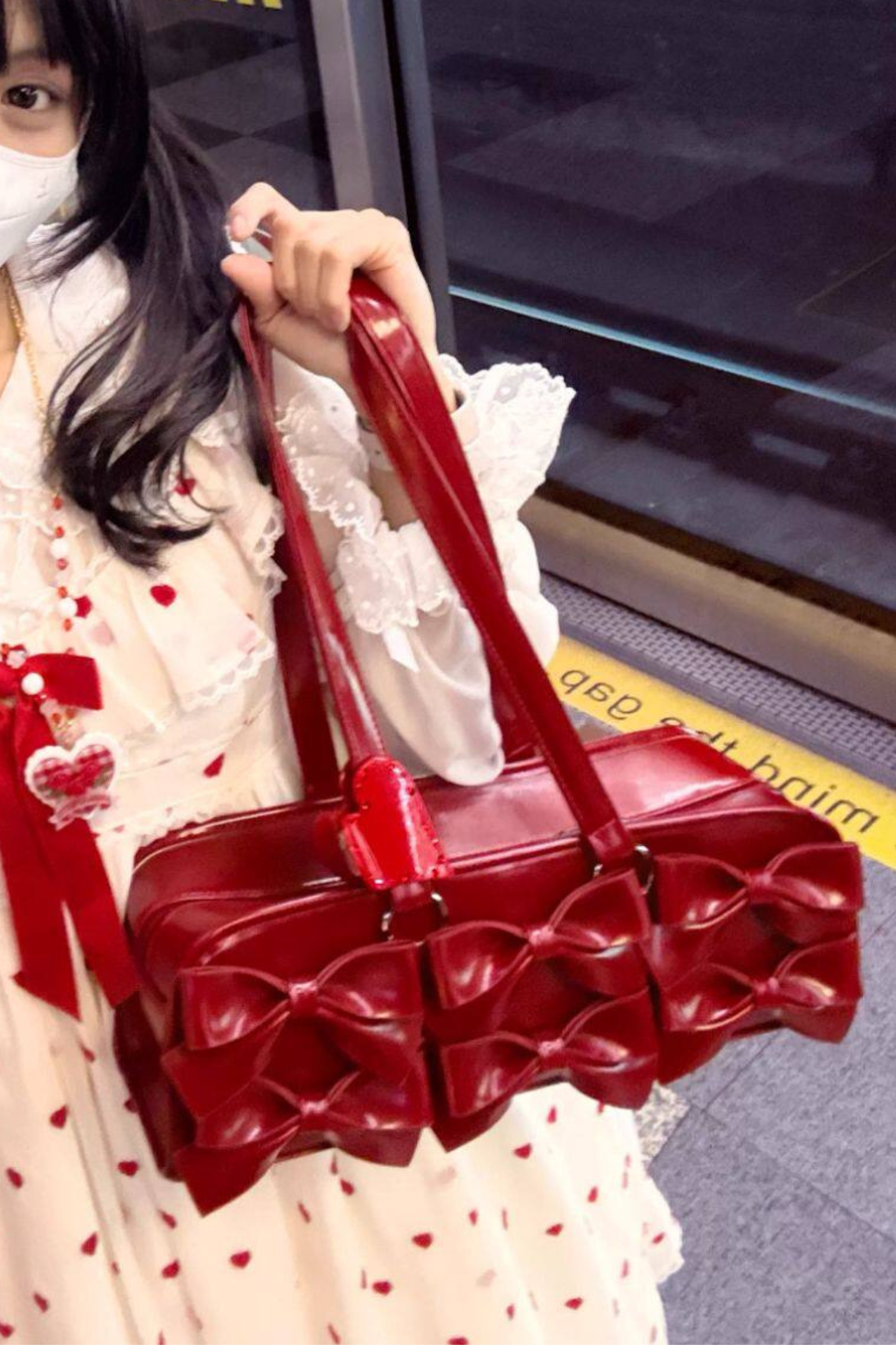 Sweet Dream Ribbon Baguette Bag