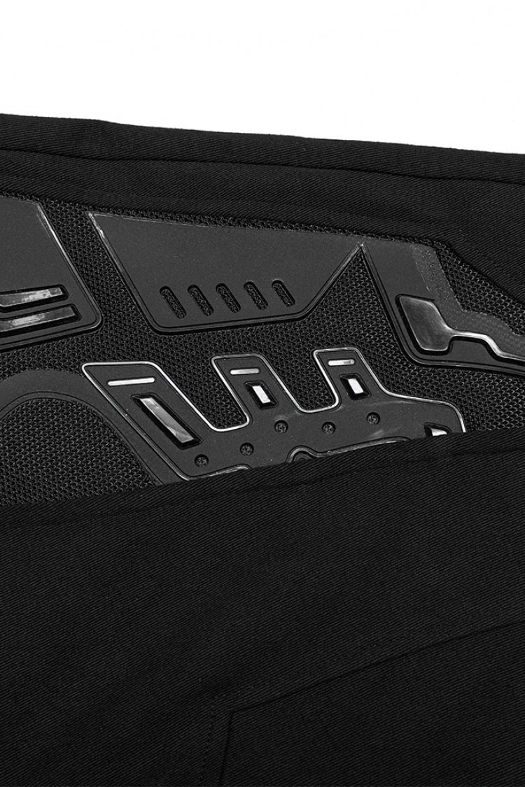 Thoughtfully Designed Pants in a Timeless Style