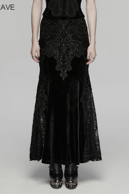 Casually Elegant Garment with a Refined Edge