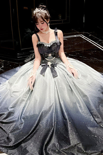 Subtly Elegant Dress with a Refined Vintage Look