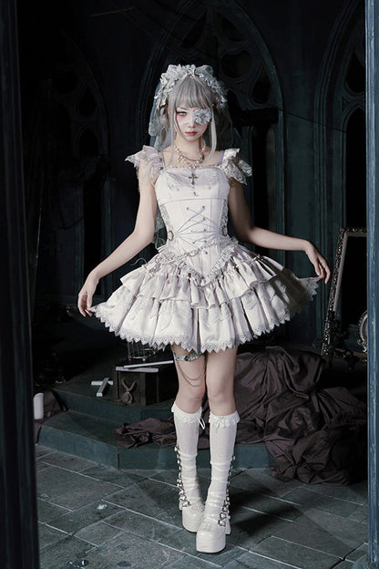 Beautifully Finished Garment in a Timeless Design