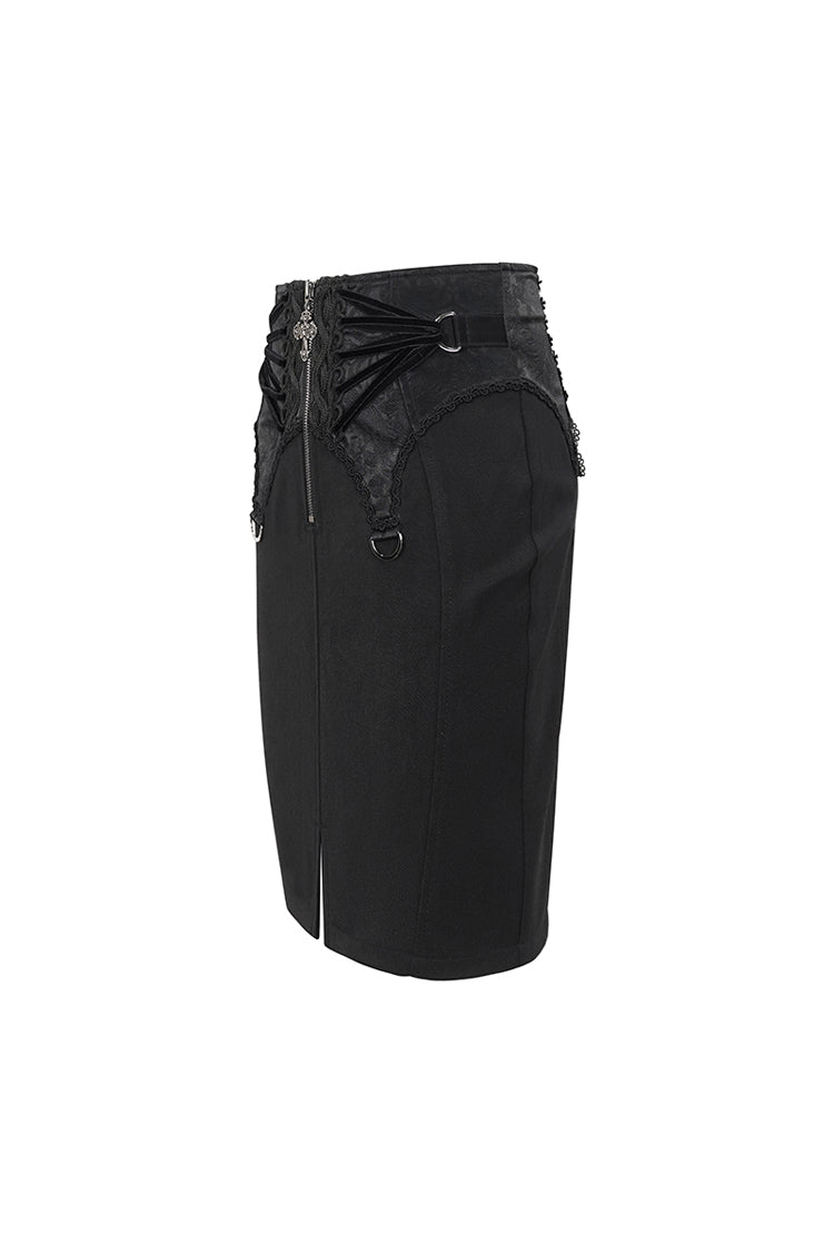 Casually Elegant Garment with a Refined Edge