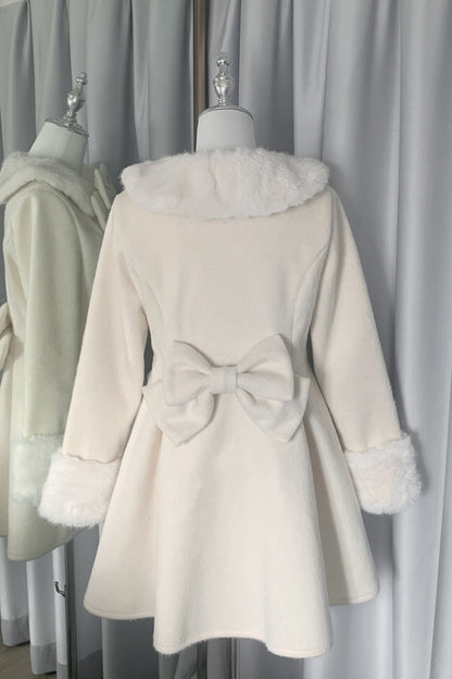 Classic Vintage Coat with a Flattering Fit