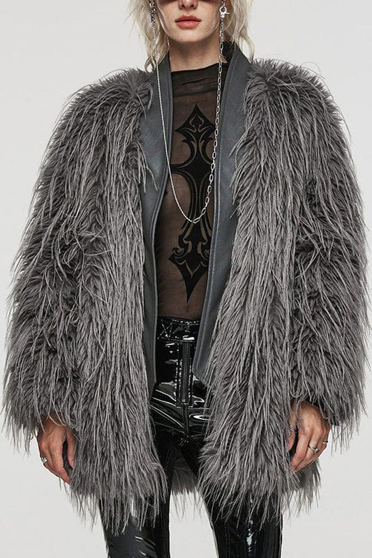 Beautifully Finished Coat in a Timeless Design
