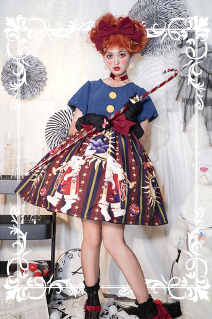 Finely Styled Dress with a Classic Vintage Look