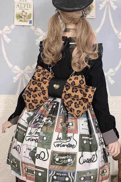 Finely Styled Garment with a Classic Vintage Look