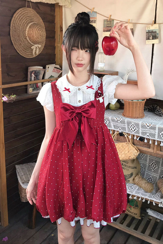 Finely Styled Dress with a Classic Vintage Look