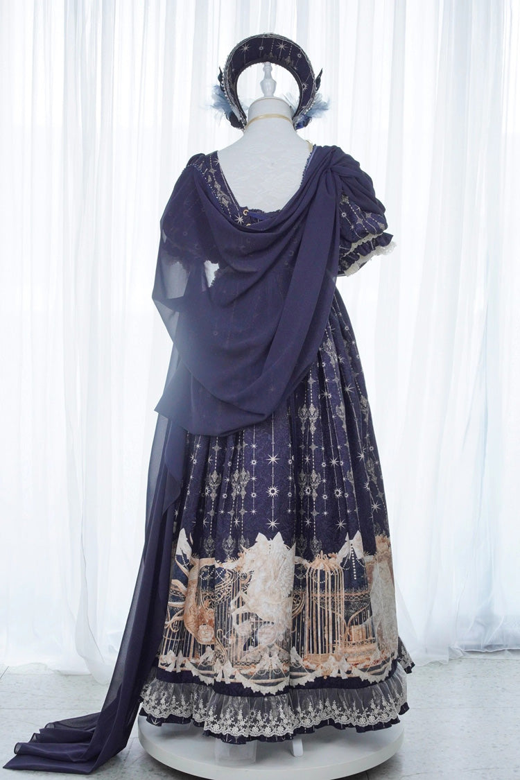 Finely Styled Dress with a Classic Vintage Look