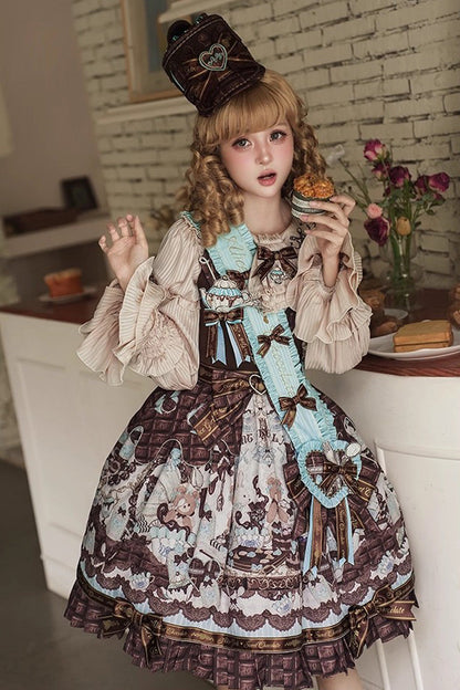 Finely Styled Dress with a Classic Vintage Look