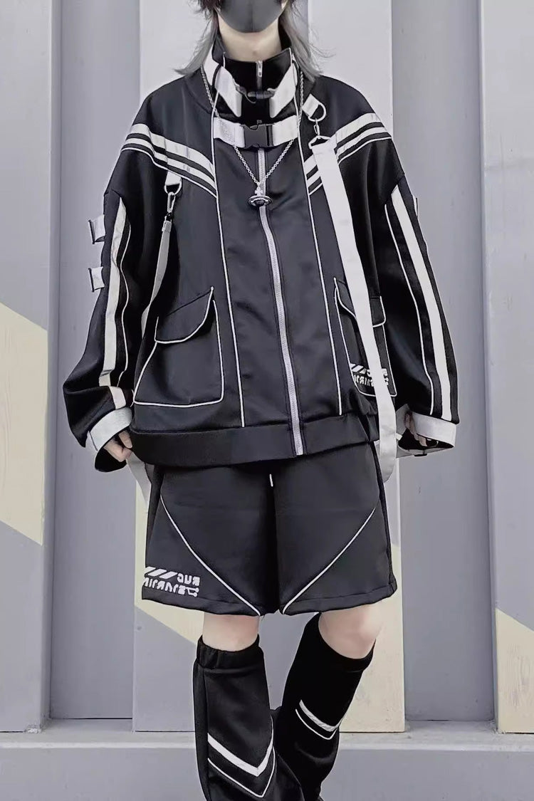 Elegantly Styled Coat for Everyday Wear