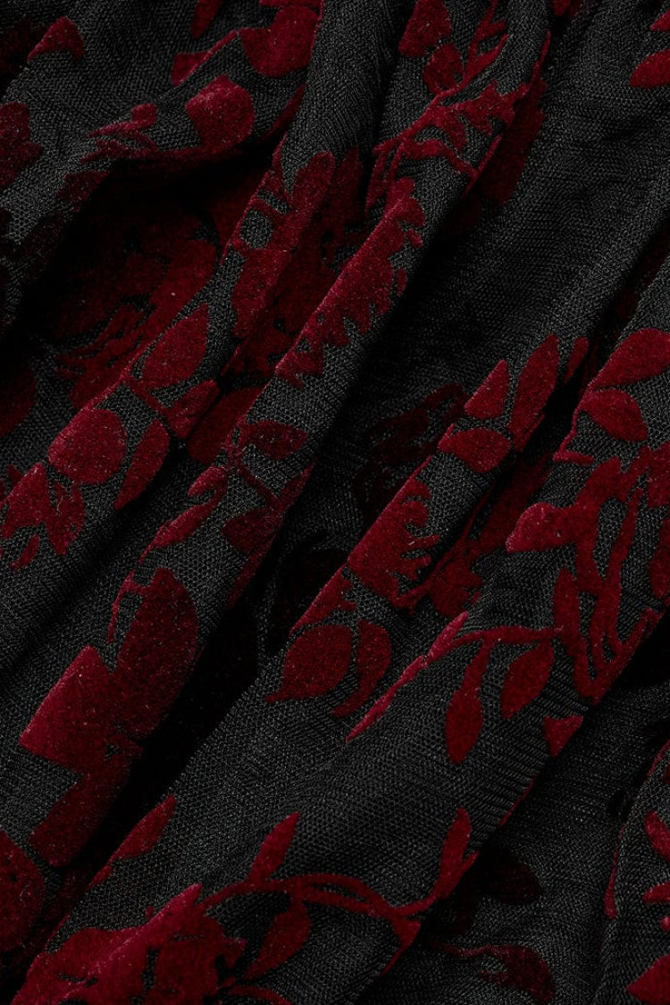 Beautifully Finished T-Shirt in a Timeless Design