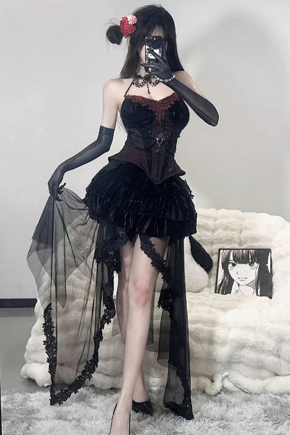 Subtly Elegant Garment with a Refined Vintage Look
