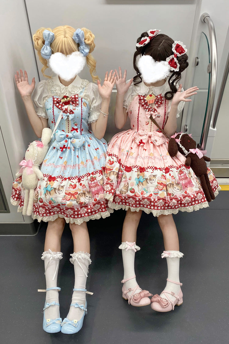 Finely Styled Dress with a Classic Vintage Look